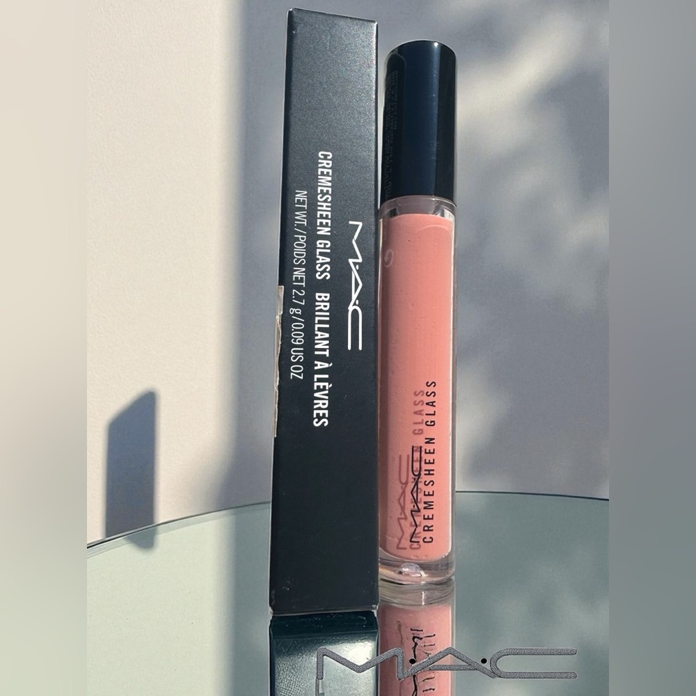 MAC CREAMSHEEN PRIVATE SCREENING LIPGLASS. LIMITED EDITION. NEW IN BOX. - Picture 1 of 5